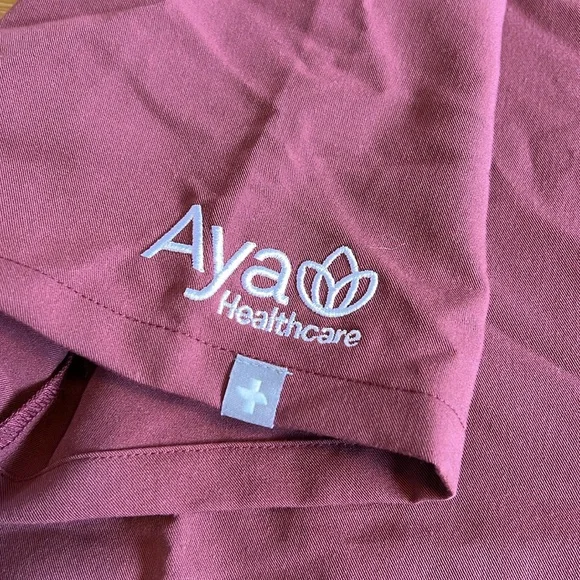 Figs Casma Three-Pocket Scrub Top - Picture 7 of 8